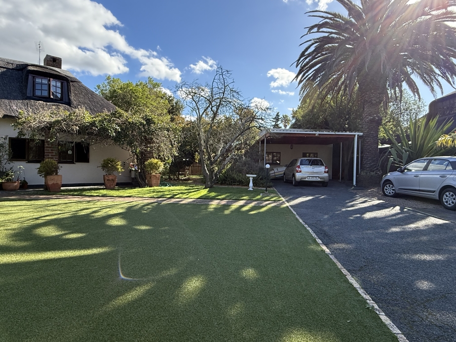 4 Bedroom Property for Sale in Pinelands Western Cape